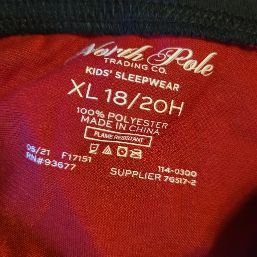 Buffalo Checked Red Black Christmas Pajama Top Pants North Pole Trading Husky